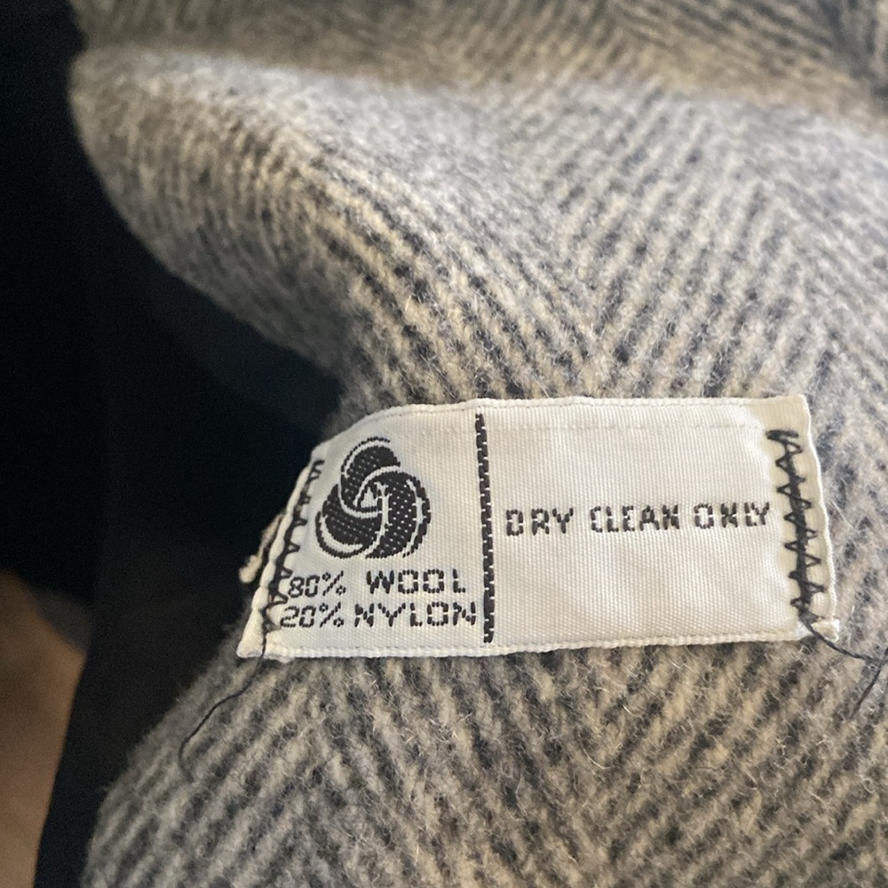 Noble Fashions Wool Coat - Picture 2 of 5